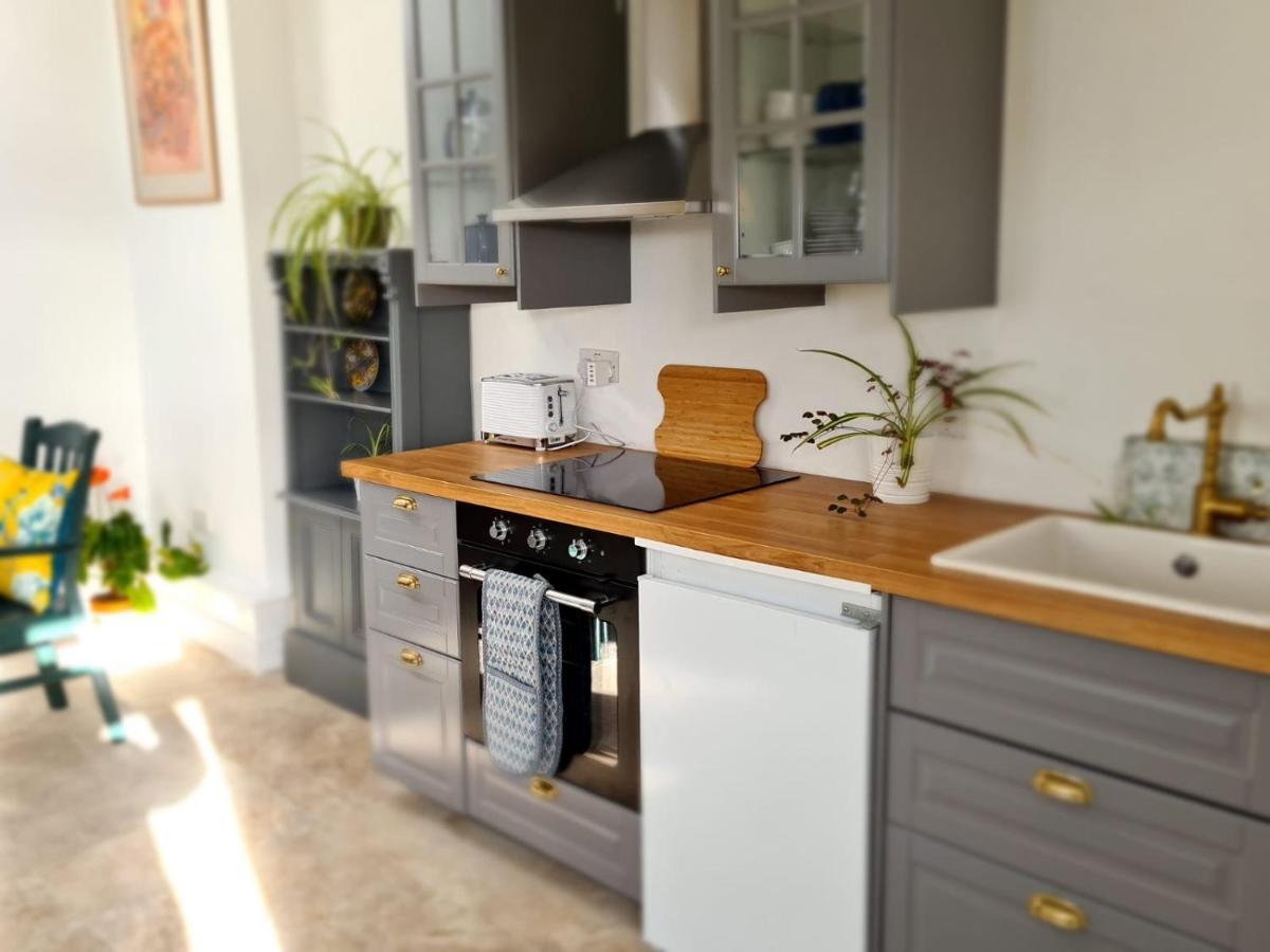 Lynam Cottage Ashford Екстериор снимка